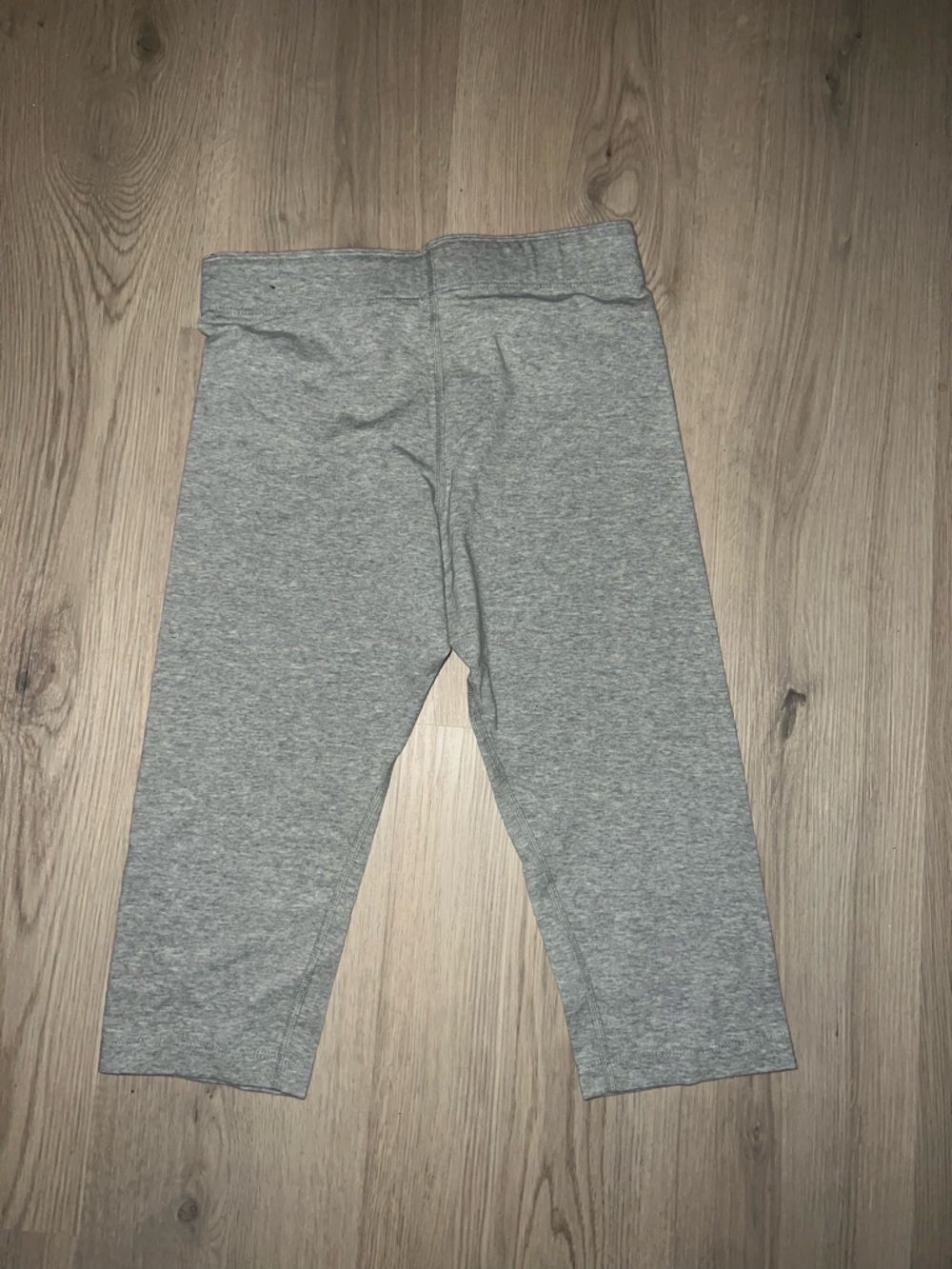 Nike Gray Capri Leggings Size Small Cotton Blend - Picture 2 of 14